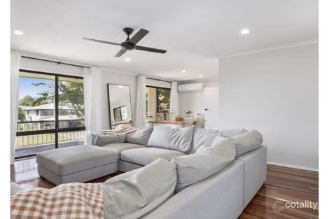 Property photo of 23 Rumsey Drive Raceview QLD 4305