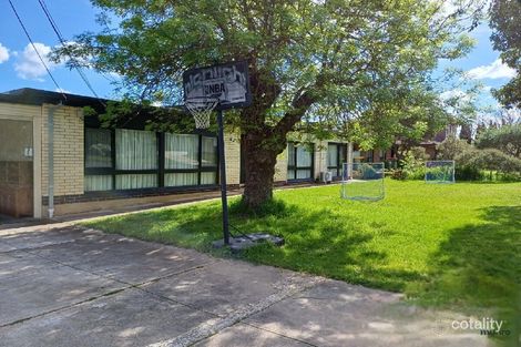 8 Toovis Ave, Hope Valley, SA 5090