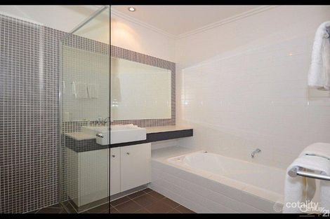 Property photo of 30/80 Moolyyir Street Urangan QLD 4655