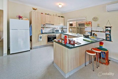 Property photo of 42 Chesterton Crescent Sippy Downs QLD 4556