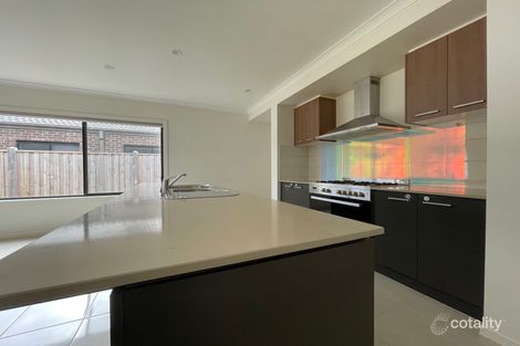 Property photo of 70 Trevor Crescent Truganina VIC 3029