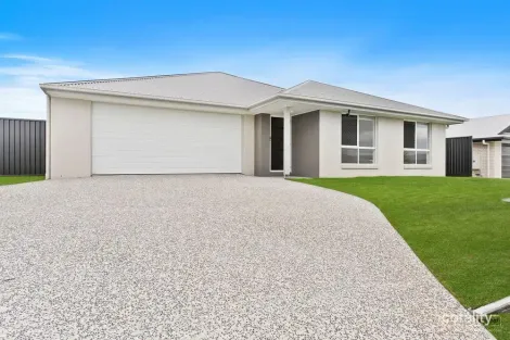 Property photo of 24 Raleigh Street Woolmar QLD 4515