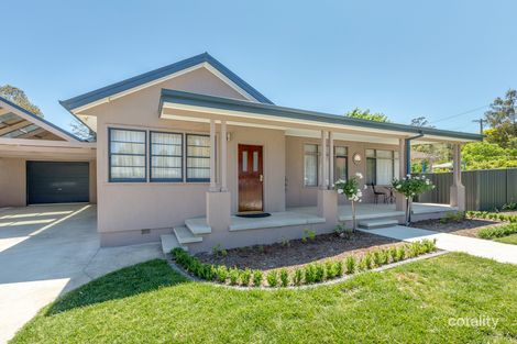 19 Elizabeth Cres, Queanbeyan East, NSW 2620