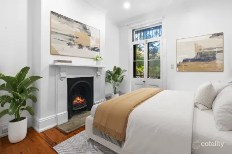 Property photo of 6 Sir John Young Crescent Woolloomooloo NSW 2011