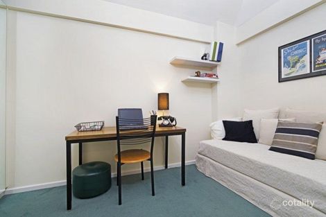 Property photo of 3 Highlander Lane Melbourne VIC 3000
