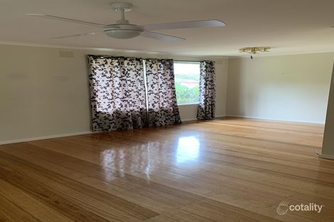 Property photo of 3 Van Court Gladstone Park VIC 3043