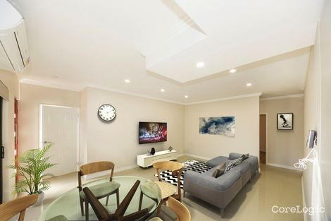 Property photo of 32 Ticehurst Way Balga WA 6061