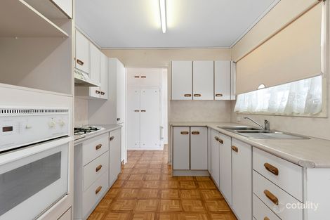 Property photo of 28 Crown Street Wynnum QLD 4178