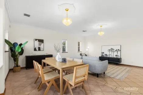 Property photo of 5 Gulfview Circuit Gulfview Heights SA 5096