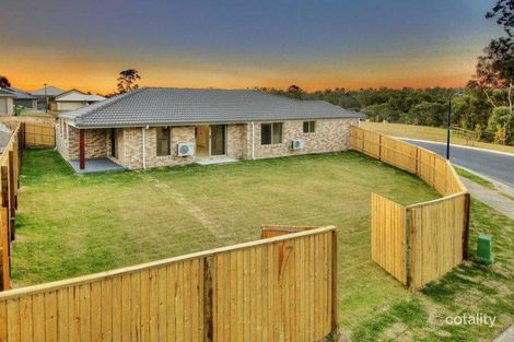 Property photo of 41 Waratah Crescent Springfield Lakes QLD 4300