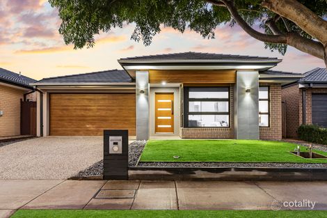 37 Stockport Cres, Thornhill Park, VIC 3335