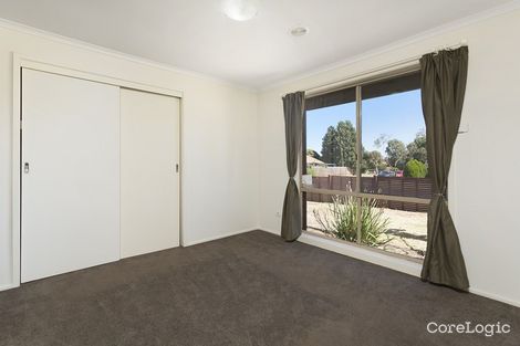 Property photo of 20 Crampton Crescent Mill Park VIC 3082