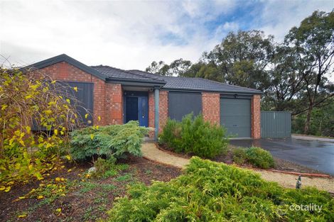 17 Greenbriar Ave, Happy Valley, SA 5159