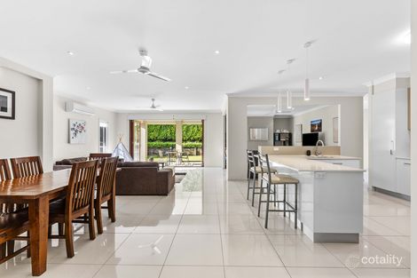 Property photo of 17 Ace Drive Glenvale QLD 4350