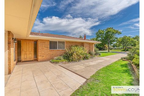 Property photo of 12 Robina Crescent Armidale NSW 2350