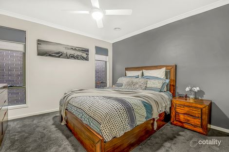 Property photo of 33 Moonlight Way Mickleham VIC 3064