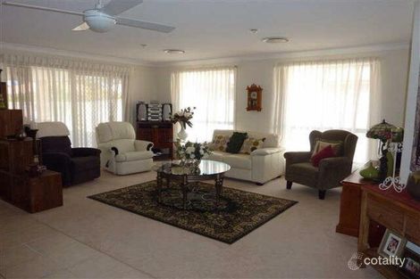 2/12 Nuwarra Cct, Forster, NSW 2428