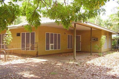 Property photo of 40 Kirra Crescent Batchelor NT 0845