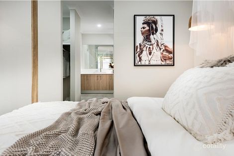 Property photo of 2258 Cassowary Chase Wandi WA 6167