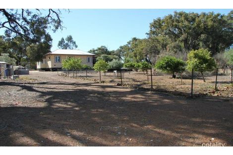 Property photo of 372 Parkland Drive Julimar WA 6567