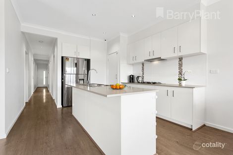 Property photo of 10 Burrows Place Craigieburn VIC 3064