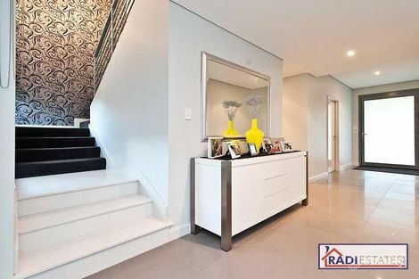 Property photo of 29 Hampton Square West Morley WA 6062
