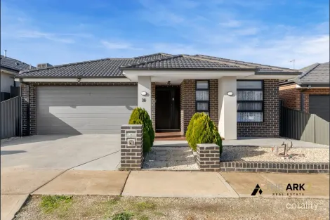 36 Ambervue Dr, Cobblebank, VIC 3338