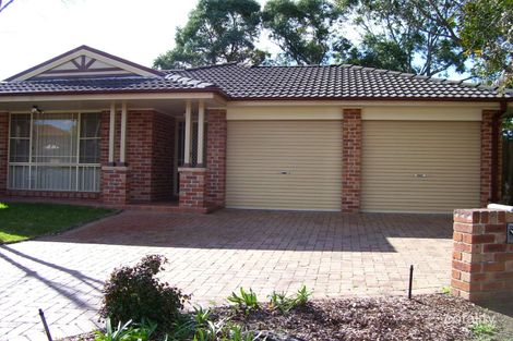 4b Casuarina Ct, Wattle Grove, NSW 2173