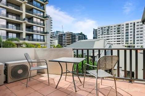 39/49 Russell St, South Brisbane, QLD 4101