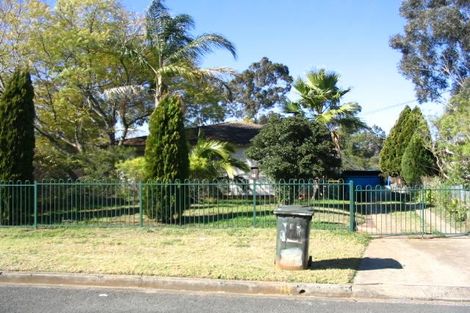 18 Banaro Ave, Whalan, NSW 2770