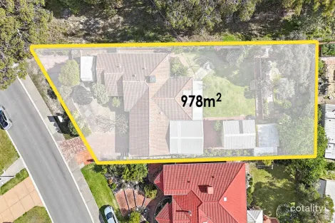 59 Regal Dr, Thornlie, WA 6108