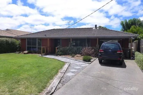 8 Oberon Dr, Belmont, VIC 3216
