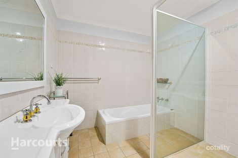 Property photo of 14 Hollings Drive Kiama Downs NSW 2533