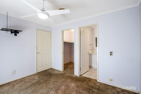 Property photo of 23 Frances Crescent Cranbourne North VIC 3977