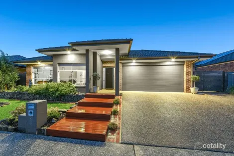 7 Ibis Cl, Pakenham, VIC 3810