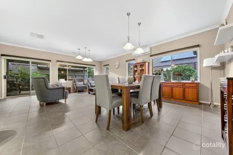 Property photo of 7 Ibis Close Pakenham VIC 3810