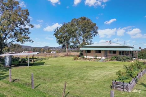 Property photo of 2 Phelhampton Crescent Jennings NSW 4383