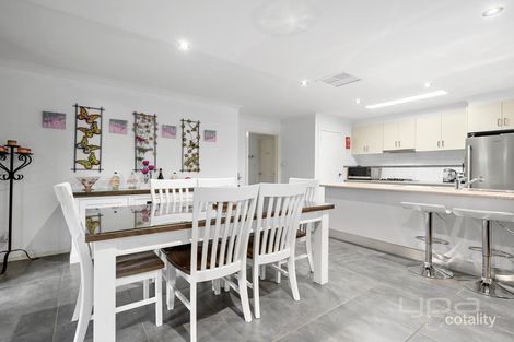Property photo of 22 Linda Place Kurunjang VIC 3337