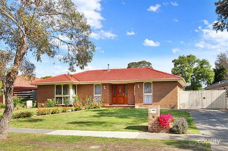 Property photo of 11 Malua Crescent Mill Park VIC 3082