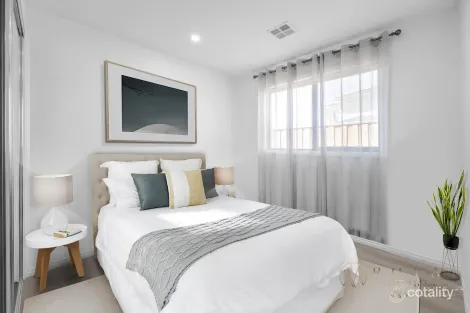 Property photo of 22 Veronica Crescent Deanside VIC 3336
