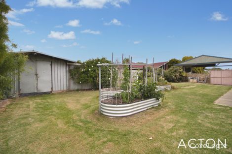 Property photo of 4 Carey Place Cooloongup WA 6168