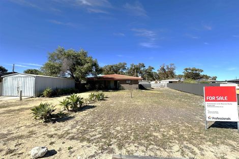 Property photo of 18 Morrison Place Leeman WA 6514