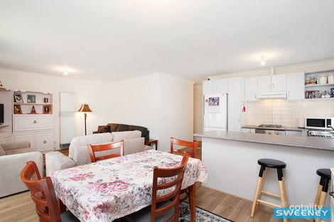 Property photo of 11 Elphinstone Way Caroline Springs VIC 3023