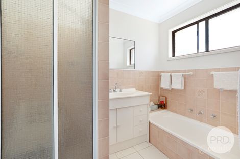 Property photo of 2/7 Belah Close Hillvue NSW 2340