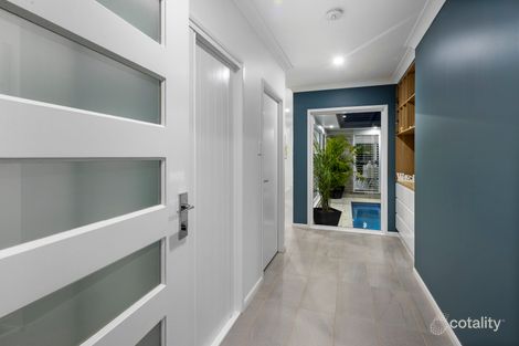 Property photo of 10 Rowden Street Beachmere QLD 4510