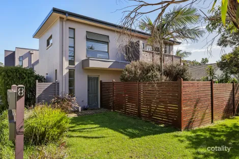 1/8 Park St, Cowes, VIC 3922