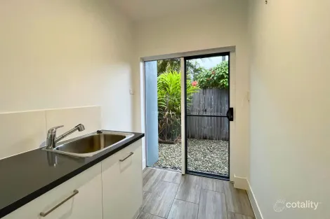 Property photo of 24 Julaji Close Bonnie Doon QLD 4873