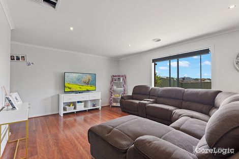 Property photo of 6 Aurora Place Epsom VIC 3551