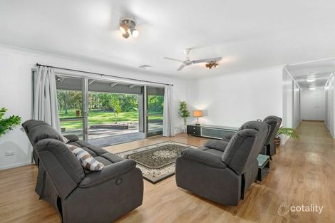 Property photo of 12 Rockfield Road Doolandella QLD 4077