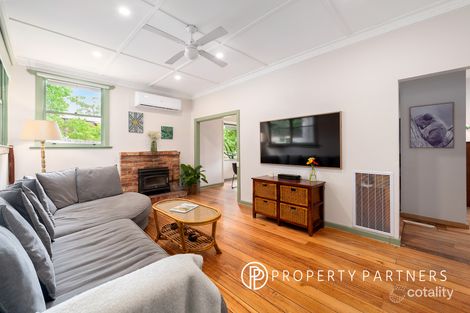 Property photo of 5 Sundew Parade Launching Place VIC 3139